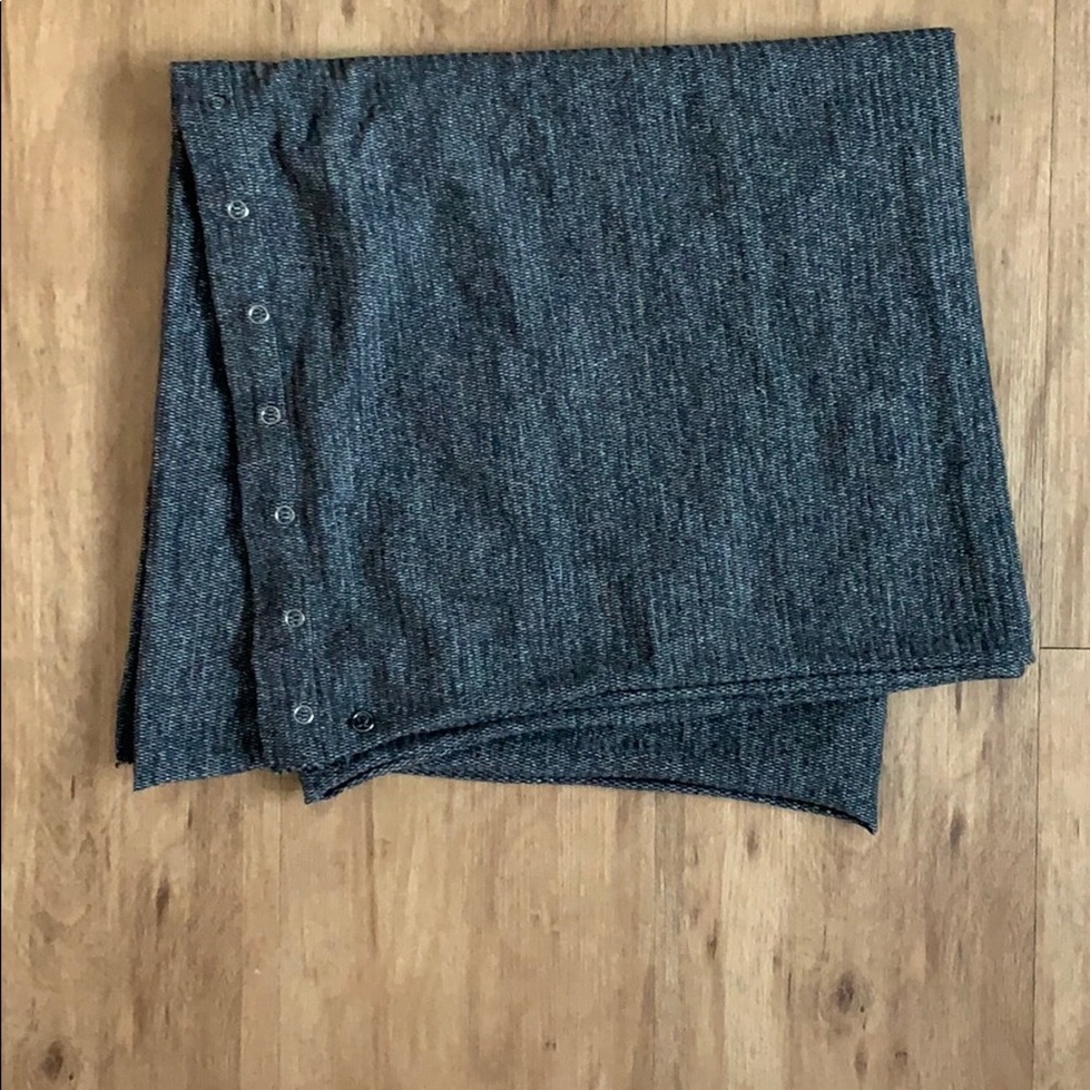 Lululemon Herringbone Vinyasa Scarf
